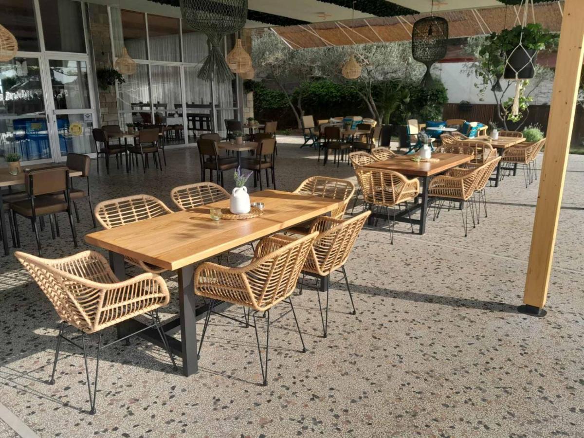 Hotel Thermaikos Korinós Zewnętrze zdjęcie